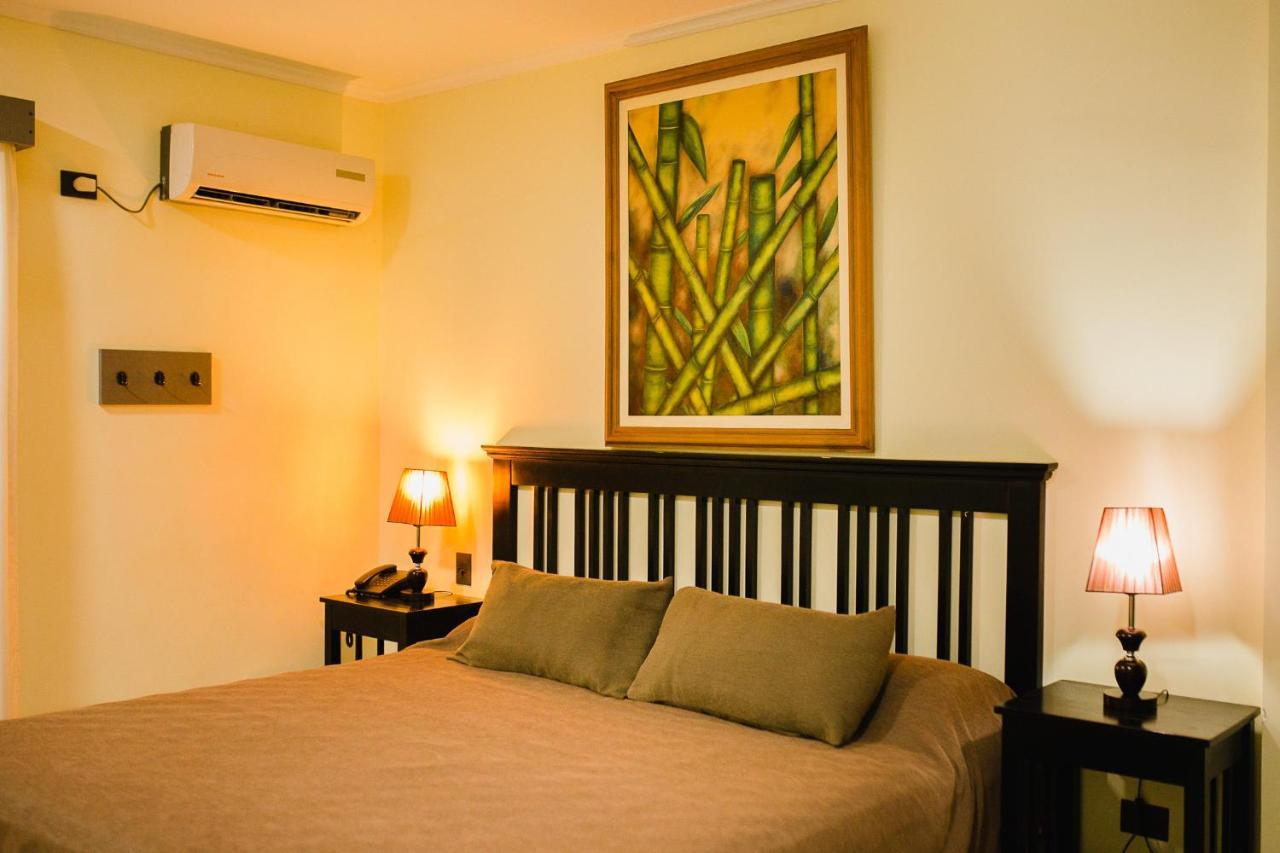 Hotel Che Roga Eldorado Extérieur photo